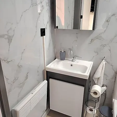 Haller Lägenhetshotell 3*